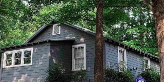 2176 So Lumpkin St. Gallery 1