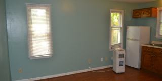 Adorable Studio Cottage in Central Gallery 7