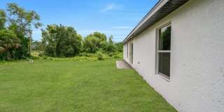 382 McArthur Boulevard Gallery 22