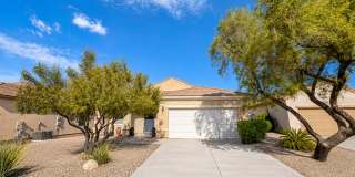 Charming 2-Bedroom Home with Spacious Backyard in 55+ Sun City Anthem Gallery 1