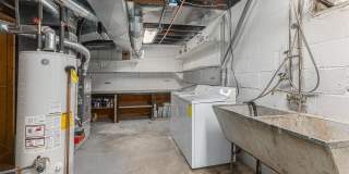 1517 S State Street Gallery 23