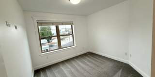 2BR Condo with Private Patio Near Discovery Park – Blue Heron Community Gallery 13