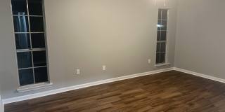 1719 Tallwood Dr Gallery 15