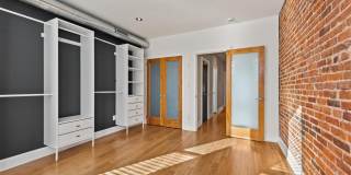 412 E LANVALE Street Gallery 17