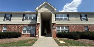 1860 Crest Hollow Drive Gallery 1