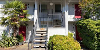 (858) Foxfire - 2 Bedroom / 1 Bathroom - Upstairs (858) Foxfire - 2 Bedroom / 1 Bathroom - Upstairs Gallery 1