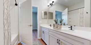 The Retreat at Hamburg Place Apartments Gallery 7