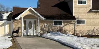 116 Winter Lane Gallery 1