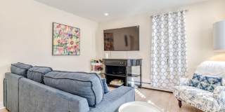 18 Abbott Avenue unit: Garden Apt Gallery 1
