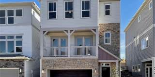 Almost New! Central location, like new! 3-4 bed, 4 bath, 2 car gated complex Almost New! Central location, like new! 3-4 bed, 4 bath, 2 car gated complex Gallery 1