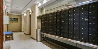 Downtown Honolulu Condo - AC . W/D . Full Kitchen Gallery 22