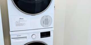 2601 W Oxford St Gallery 8