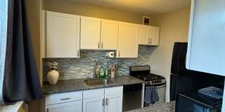 1196 N Grant St Gallery 16