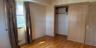Comfortable, Updated Home in the Heart of Roseville. Avail NOW. *In-Unit Laundry* Gallery 10
