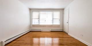 7927 S Ellis Ave Gallery 8