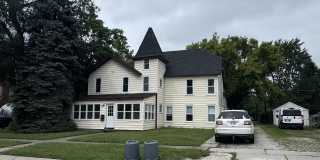823 Beard Street Gallery 1