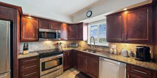 301 Lake Shore Drive Gallery 5