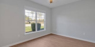 Mallard Glen Gallery 92