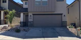 4 Bed, 2.5 Bath, 2 Car Garage Gallery 1