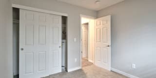 The Melrose Apartments Gallery 13