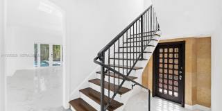 1545 Meridian Ave Gallery 15