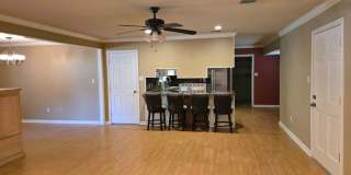 FOR RENT in LAFAYETTE! Gallery 4