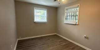 8032 Lexington Drive Gallery 9