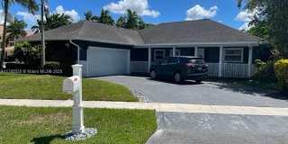 101 SW 101st Ter Gallery 1