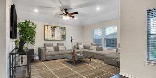 705 Farmstead Way Gallery 1