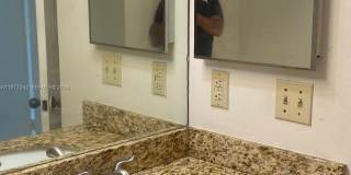 22104 Glenmoor Drive Gallery 14