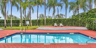 2851 N Oakland Forest Dr Gallery 33