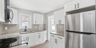 SCORE 50% OFF 1ST MONTH'S RENT IF SIGNED BY AUGUST 14! Stunning 4 bedroom home in Castle Shannon available September 1! Gallery 14
