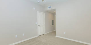 Los Alamitos Luxury Apartments Gallery 41