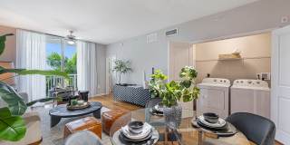 1640 Victoria Park Apartments Gallery 7