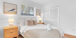 151 SE 9th Ct Gallery 25