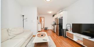 456 9th Avenue Gallery 2