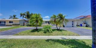 151 SE 9th Ct Gallery 29