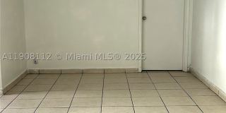 16909 N Bay Rd Gallery 16