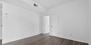 Freshly updated 2-bedroom unit, $1,399.00, Southbridge neighborhood, Wilmington Freshly updated 2-bedroom unit, $1,399.00, Southbridge neighborhood, Wilmington Gallery 8