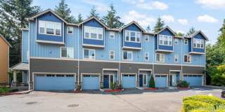 3Bd/2.75Ba Sammamish Townhome Gallery 1