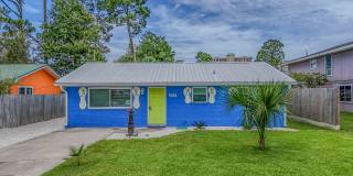 7005 S Lagoon Drive Gallery 1