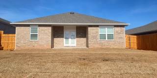 3 Bedroom 2 Bathroom 2 Car Garage Home in Oakdale School District Gallery 14