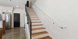 1008 N Francis Avenue Gallery 3