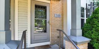 Now Leasing - Large 3 Level Apartment n Perfect Location Now Leasing - Large 3 Level Apartment n Perfect Location Gallery 1