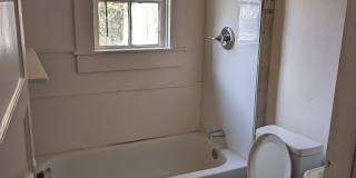 2423 N 20th St Gallery 1