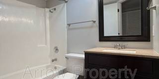 3405 Holdrege Street Gallery 8