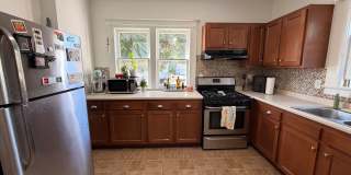 Charming Four Bedroom Home on SE Side! Gallery 46