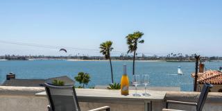 3701 Riviera Dr Gallery 1