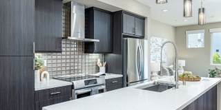 Fully renovated Townhome! Garage Parking! Gallery 1