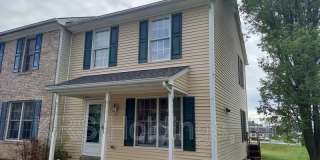 1143 Commercial Ct Gallery 1